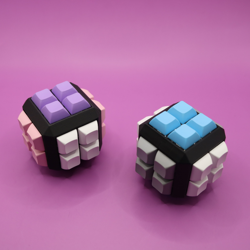 Keyboard Clicker (Cube)